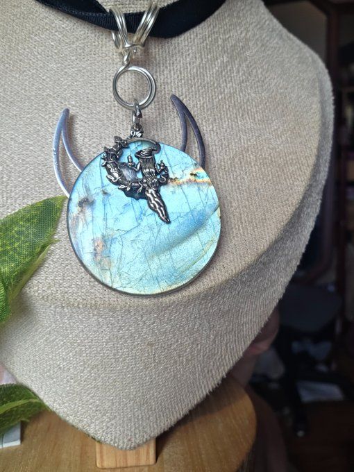 Pendentif labradorite -Corne de brume 