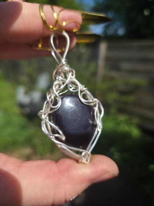 Pendentif Purpurite  – Liberté Intérieure  .
