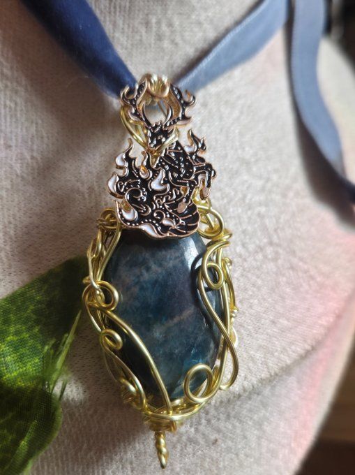 Pendentif Apatite or -Communication & Clarté  