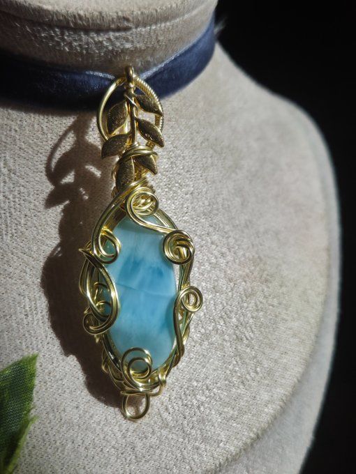 Petit pendent Larimar ✨or