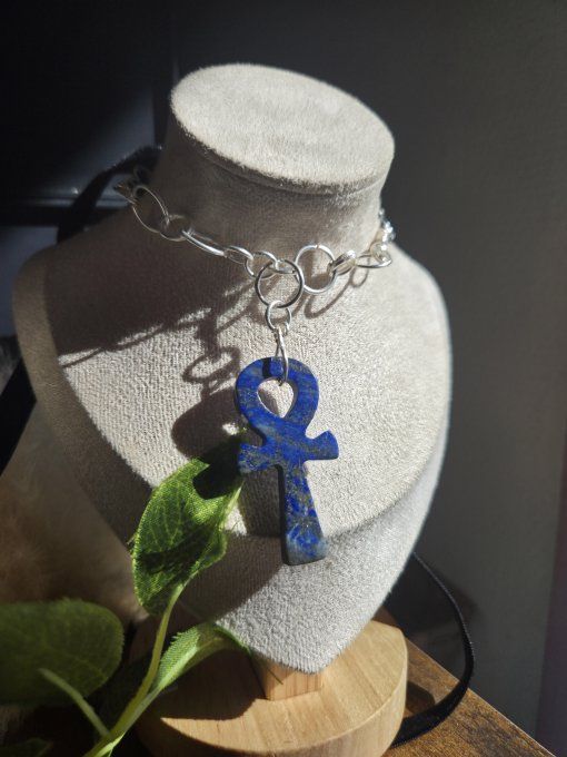 Collier Ankh Lapis Lazuli , pierre de Sagesse et D’expression.