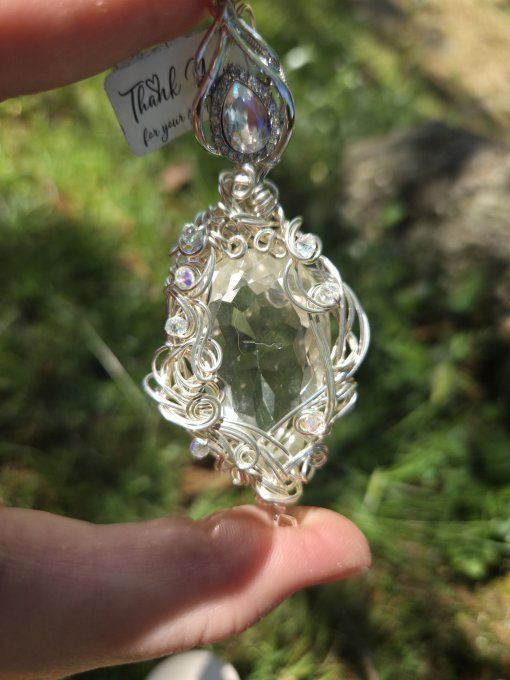 Pendentif Cristal de roche argent , diamant 