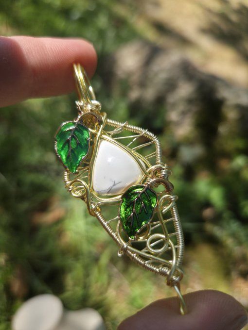 Pendentif Howlite – Calme Et Clarté Mentale  