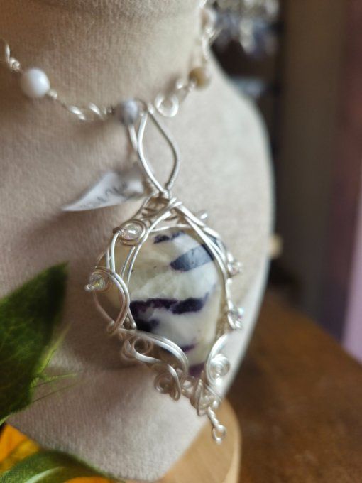 Pendentif✨Calcite Fluorite violette