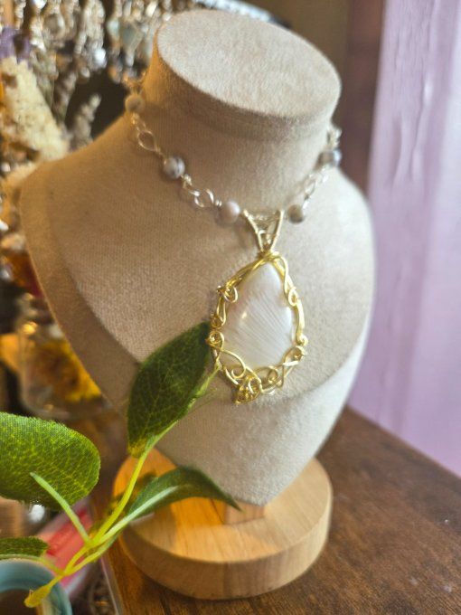 Pendentif Amulette Argent Scolécite – Amour Inconditionnel & Harmonie 