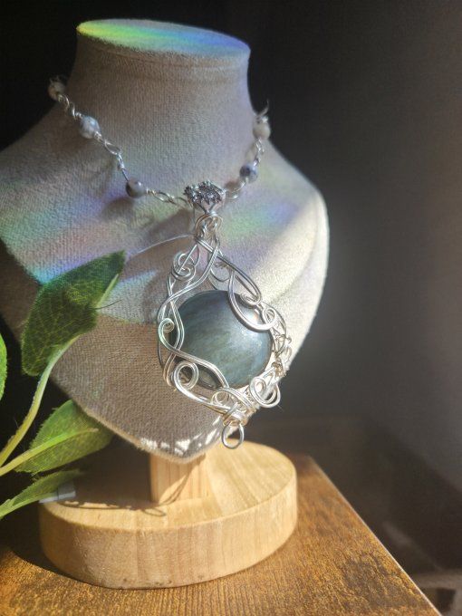 Pendentif Menta huichuol -✨L'obsidienne de Feu 