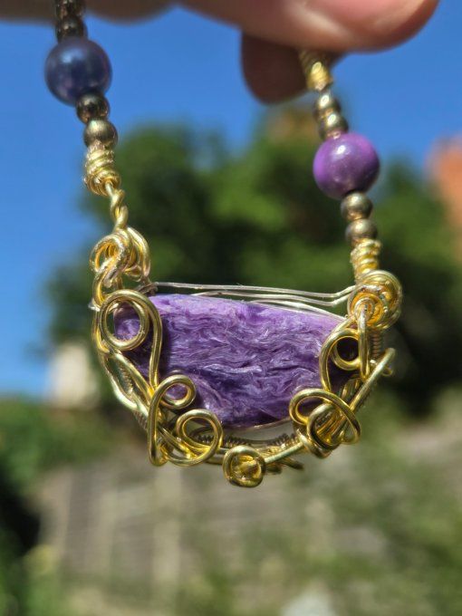 Collier or Charoite : Transformation et Libération ✨ 