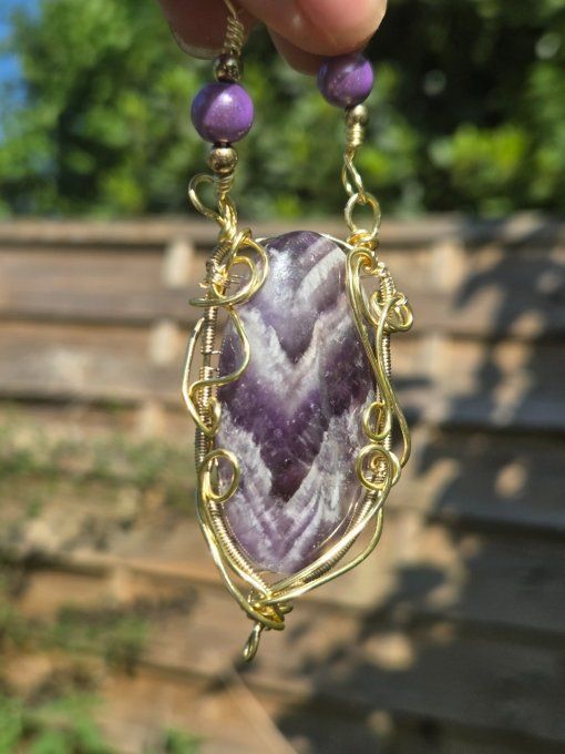 Collier Or Améthyste Chevron -creativité , ouverture et apaisement