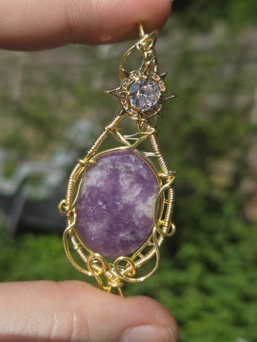Pendentif Éclat de lepidolite 