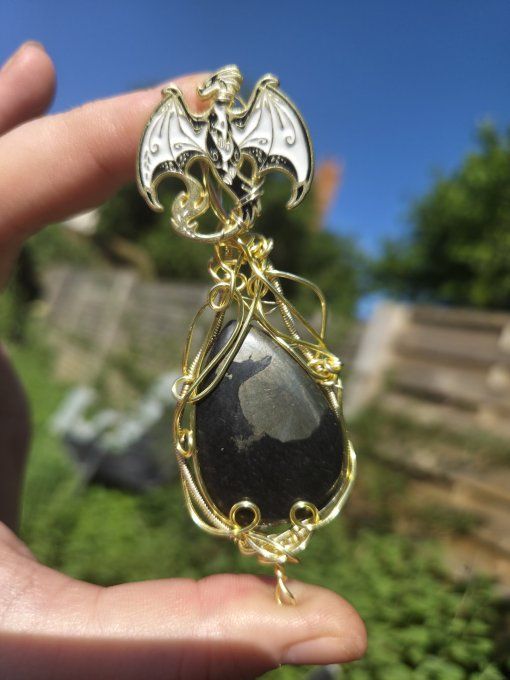  Amulette Dragon Chalcopyrite -Une Pierre d'eveil ✨   