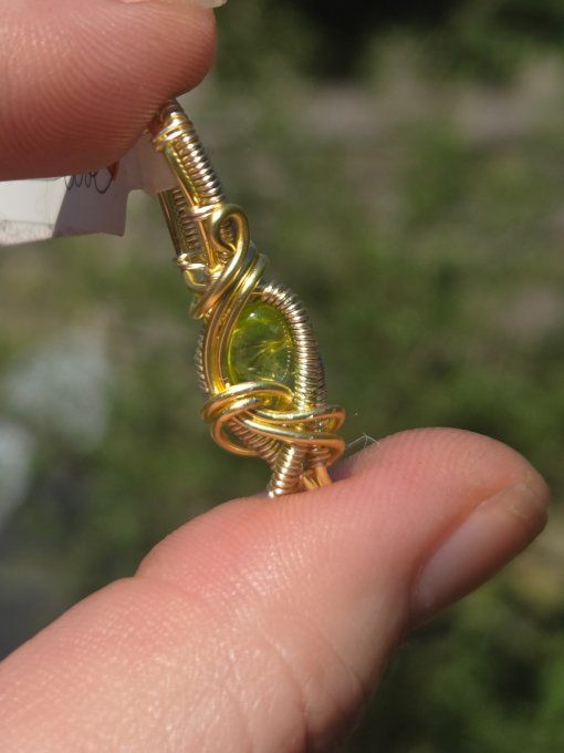  Amulette Or Cœur Cuivre En Péridot (Olivine) – Protection, Sérénité & Bien-Être  