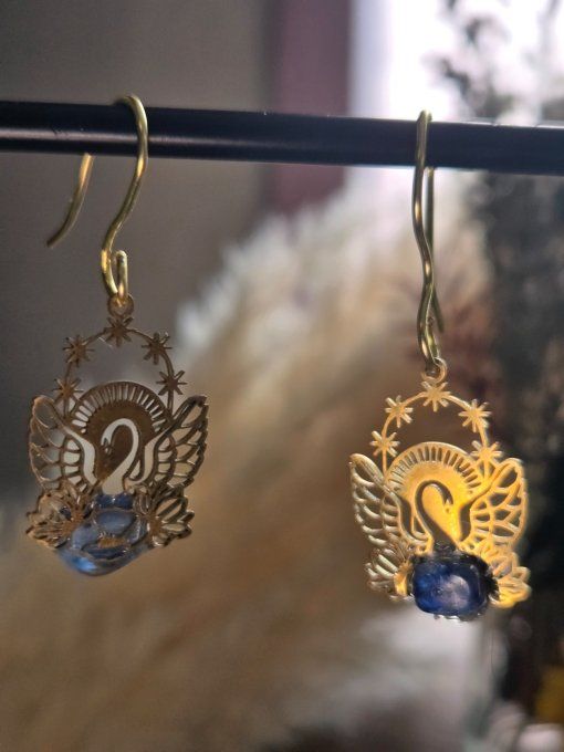 Boucle d’oreille cyanite Bleu 