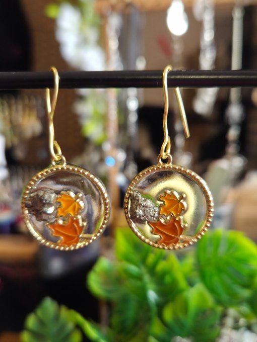 Boucle d'oreille Pyrite brut .abondance et joie 