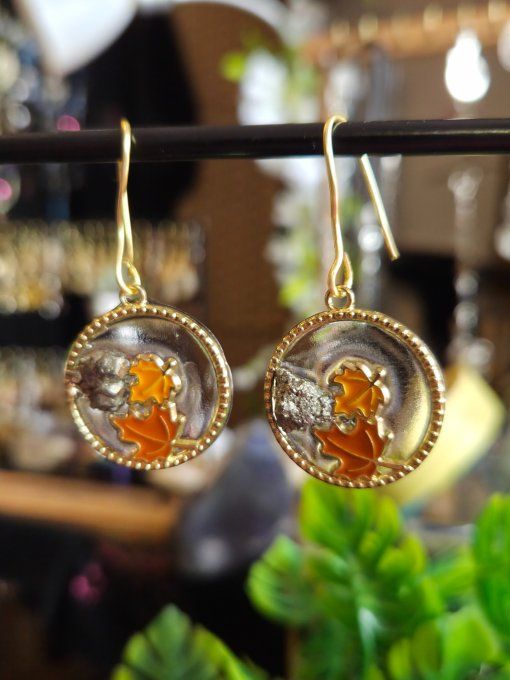Boucle d'oreille Pyrite brut .abondance et joie 