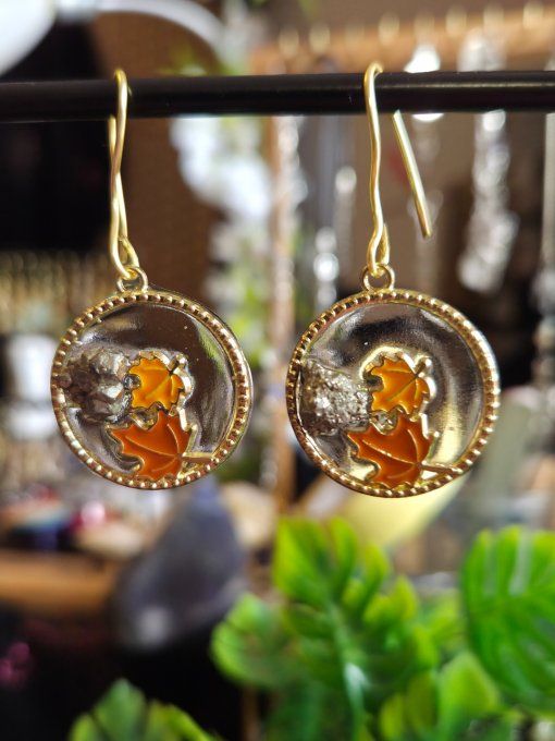 Boucle d'oreille Pyrite brut .abondance et joie 