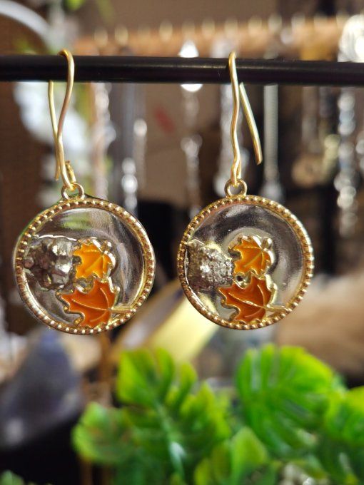 Boucle d'oreille Pyrite brut .abondance et joie 
