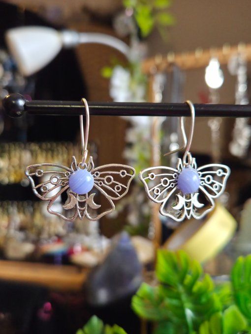 Boucle Agate Blue Lace - serenité et parole 