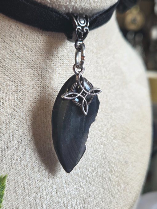 Amulette Goethite botryoïdale - ancrage puissant 
