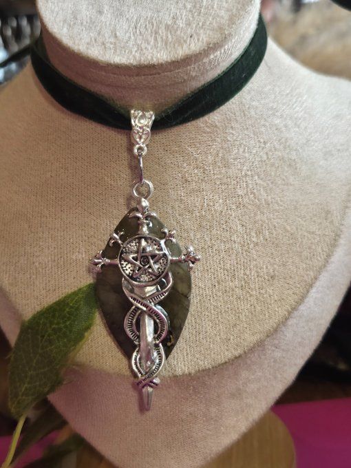 Pendentif Labradorite ✨ serment de l’épée