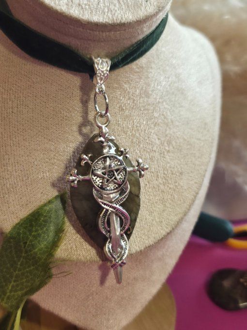 Pendentif Labradorite ✨ serment de l’épée