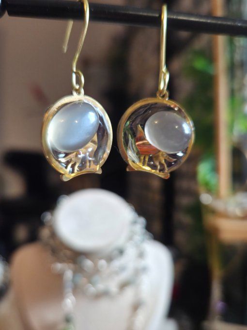 Boucles Pierre de lune Hecatolite - loup