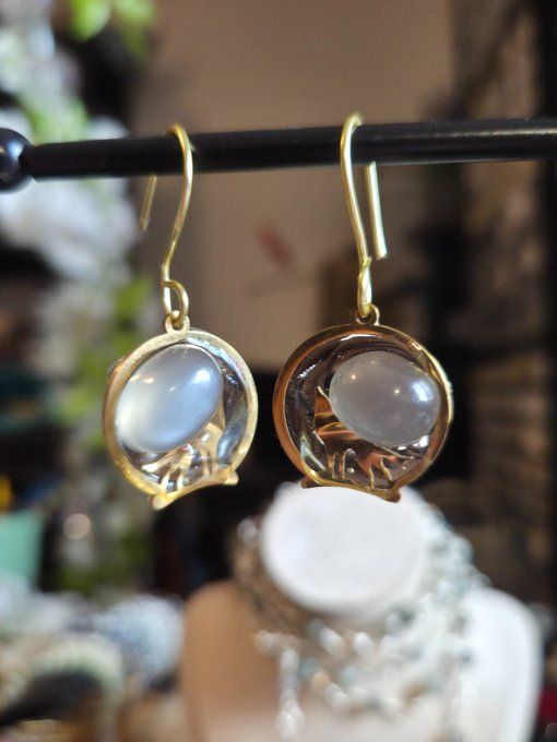 Boucles Pierre de lune Hecatolite - loup