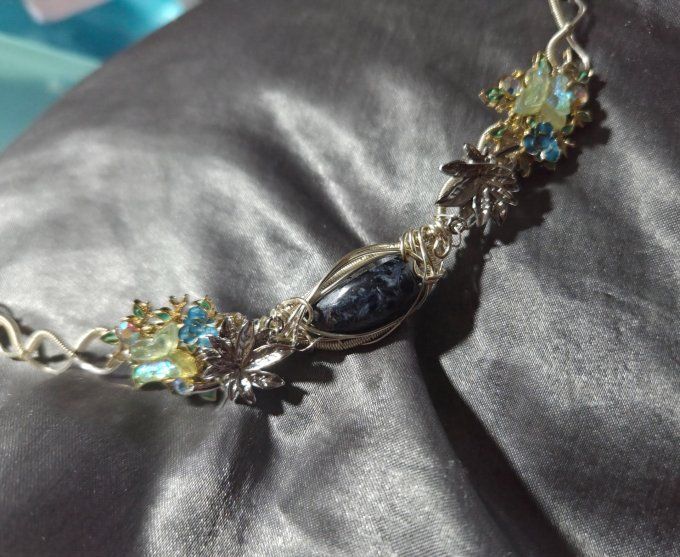 Collier Gaïa en Piétersite : pierre des tempêtes