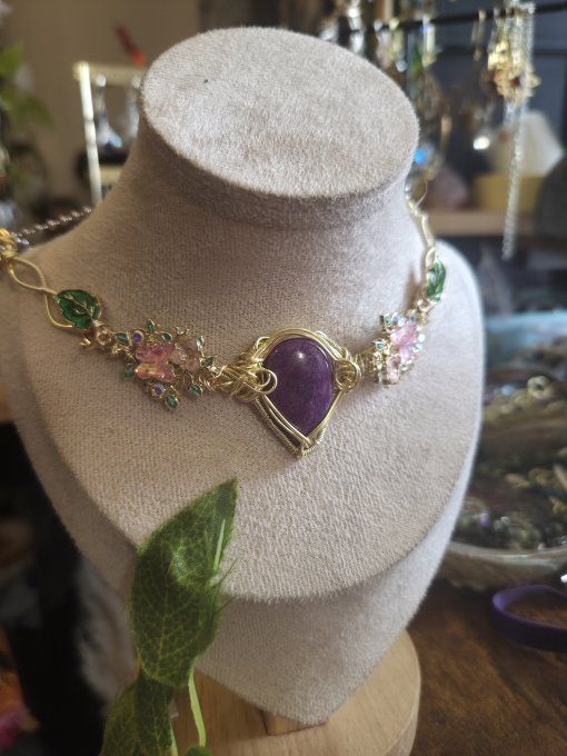 Collier Stichtite Gaïa : Compassion liberation