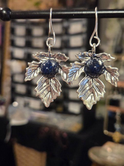 Boucle d'oreille Sodalite : peur primaire & anxieté. 
