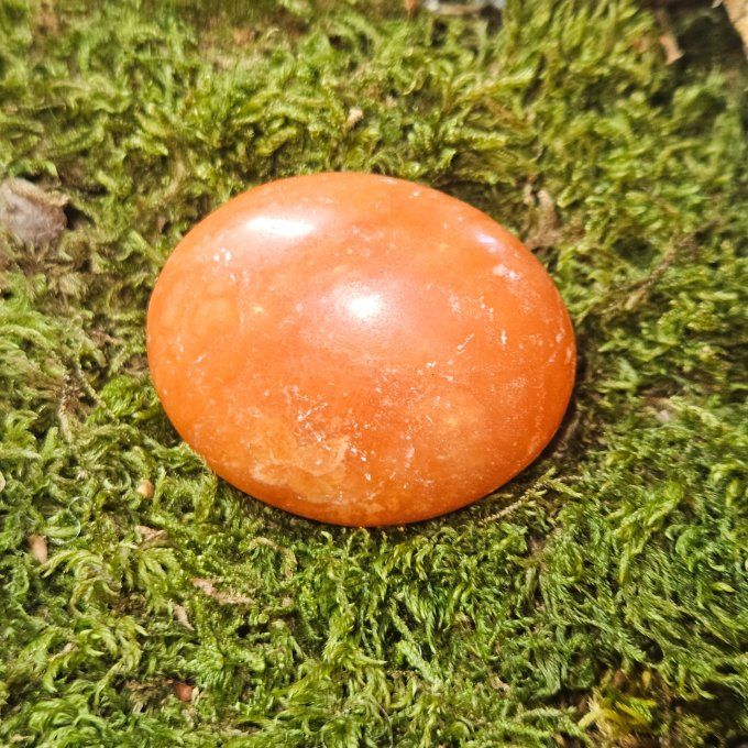 Galet calcite orange