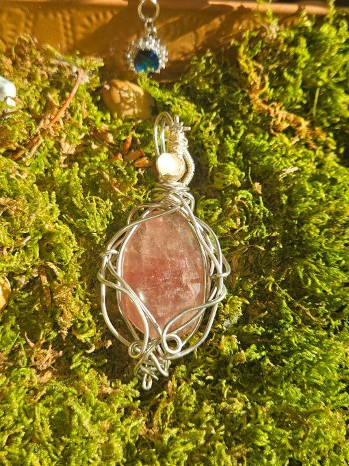 Amulette Quartz Fraise