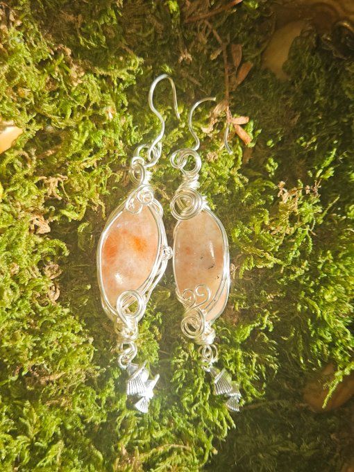 Boucles d’Oreilles Pierre de Soleil – Joie & Vitalité