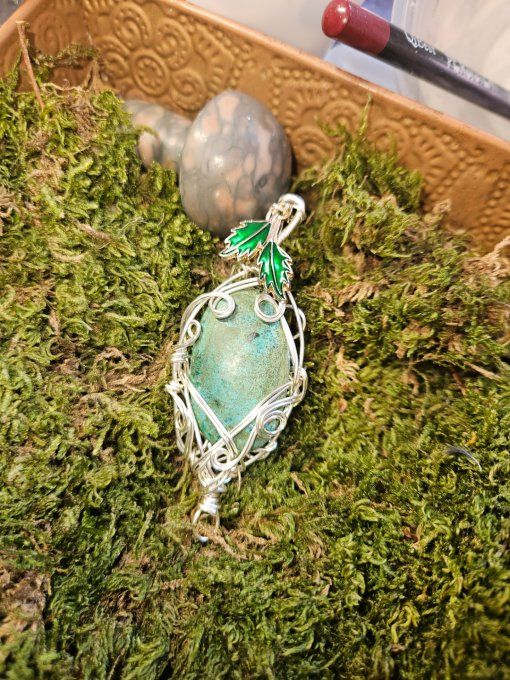 Amulette Turquoise / Jaspe Africaine – Protection & Sérénité