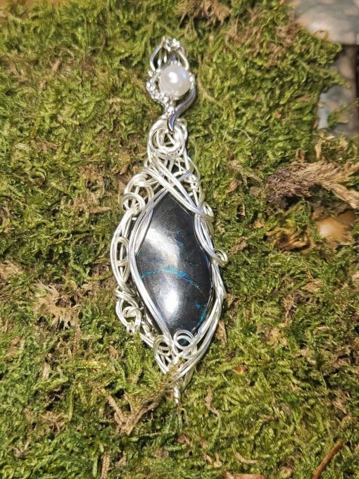 Pendentif Azurite – Clarté, Sérénité & Concentration