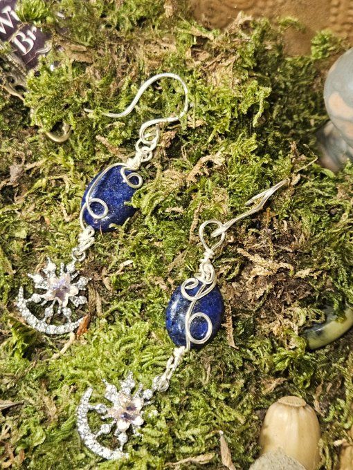Boucles d'oreille  flocon de lune: lapis lazuli 
