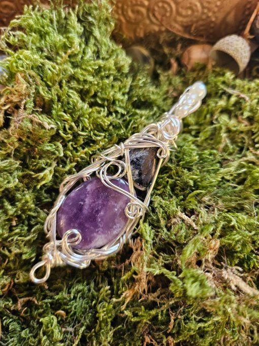 New -Amulette Myca