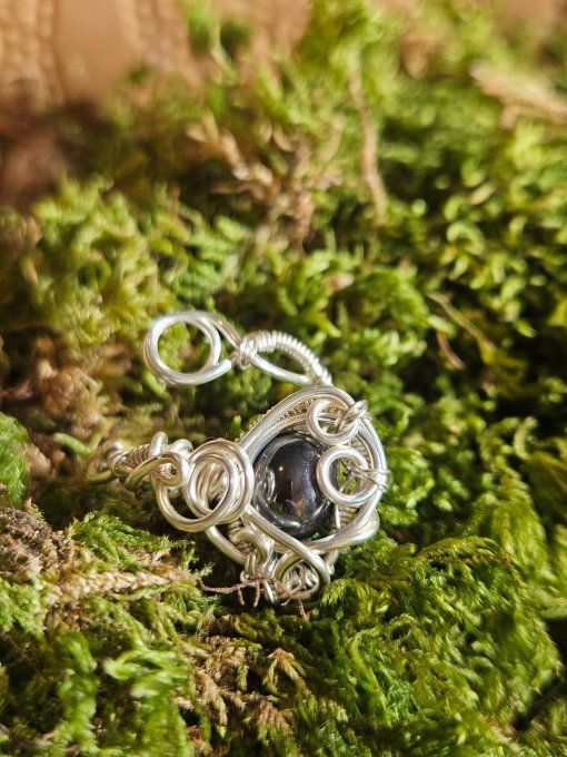 Bague hématite ajustable 