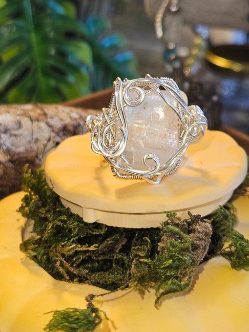 Bague pierre de Lune - peristerite -forme courrone 