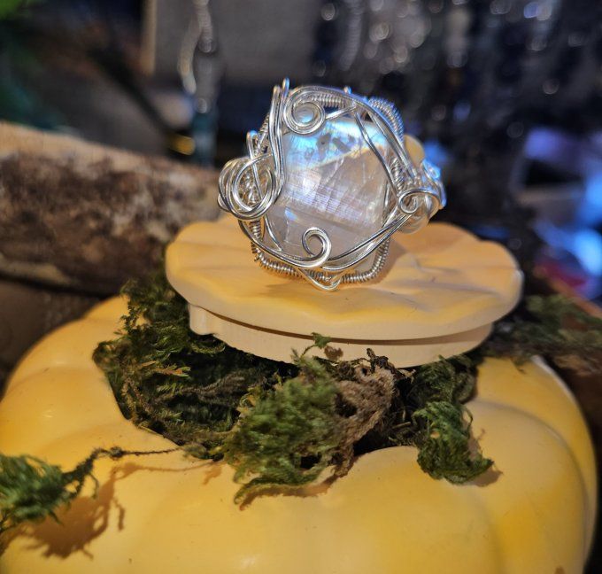 Bague pierre de Lune - peristerite -forme courrone 