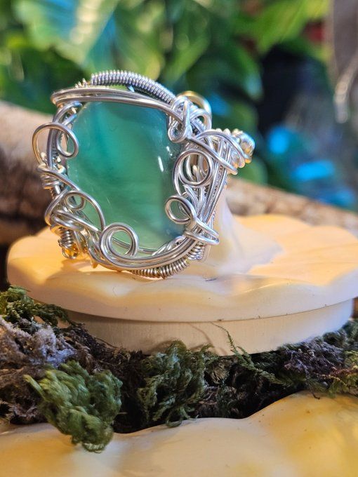 Bague -Onyx verte -forme courrone 