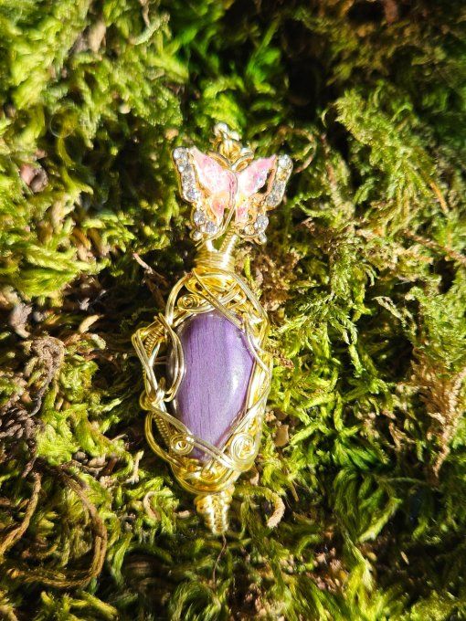 ✨ Charoïte ,la petite amulette d'or