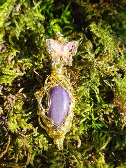 ✨ Charoïte ,la petite amulette d'or