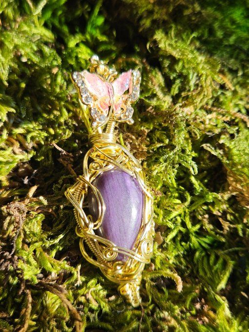 ✨ Charoïte ,la petite amulette d'or