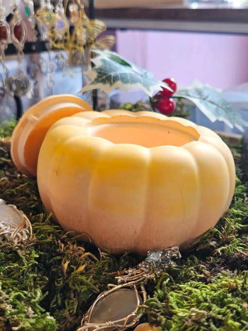 Citrouille En Jesmonite – Bougeoir Magique & Gothique