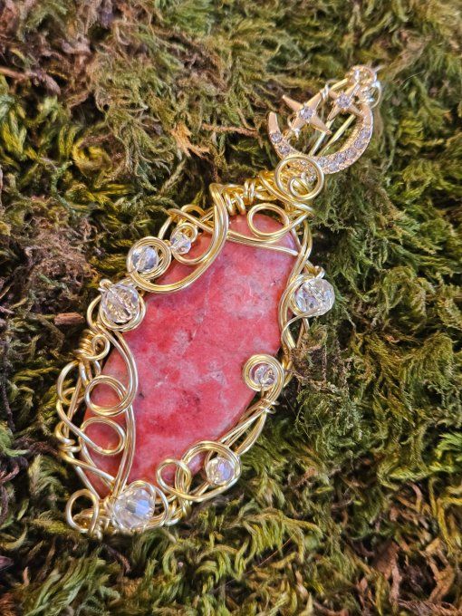Légende d'hiver Thulite- zoïsite rose ✨Lune d'or 