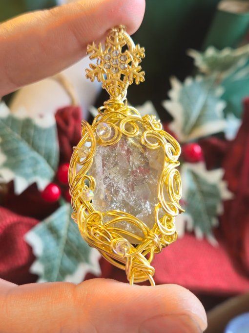 Légende d'hiver -Pendentif Quartz Rutile – Confiance Et Joie