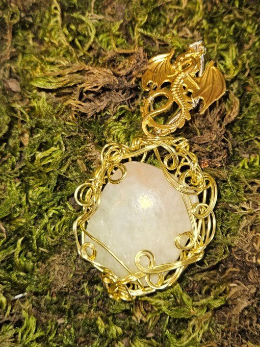 Pendentif Apophylite sur Stibine – calme mental 