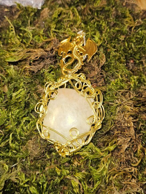 Pendentif Apophylite sur Stibine – calme mental 