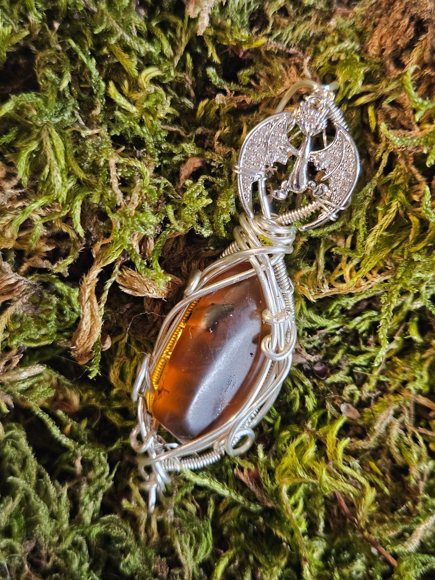 Pendentif Ambre Bleu ✨amulette joie et clarté