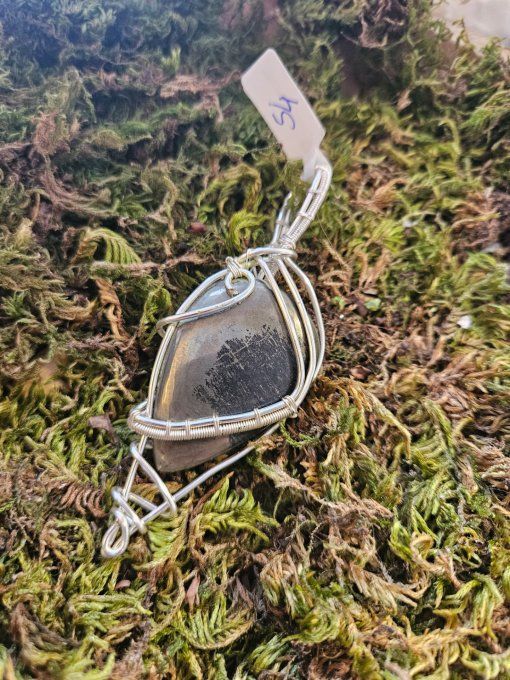 Amulette✨Chalcopyrite -Une Pierre d'eveil ✨   